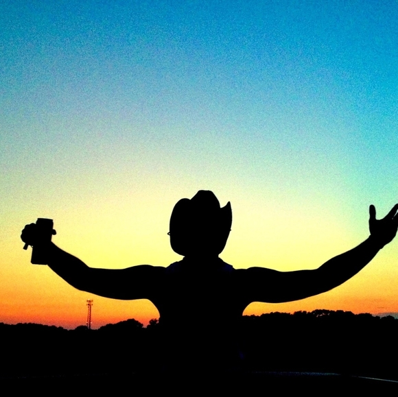 Meet your Posher, Jake - Picture 1 of 2